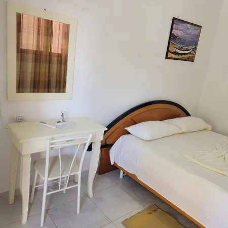 בית הארחה Islami 3*