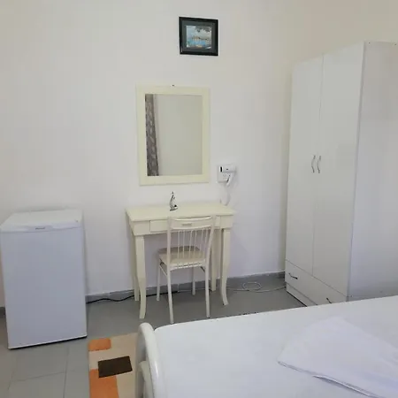 Islami בית הארחה