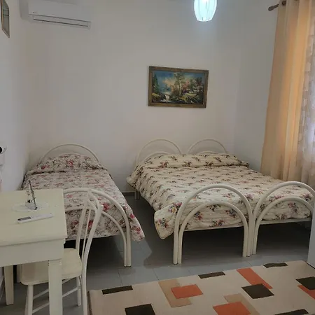 בית הארחה Islami דורס