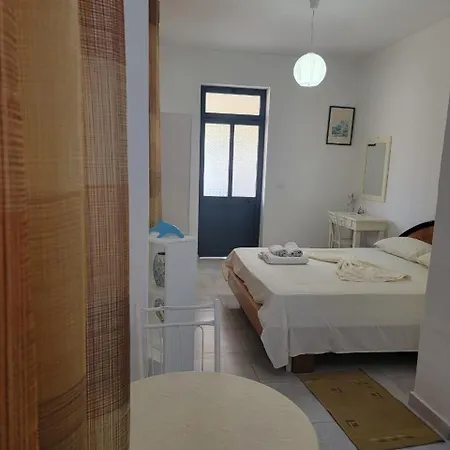 Islami בית הארחה