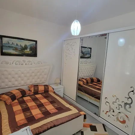 Islami Дуррес