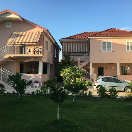 Islami Pensjonat Durrës