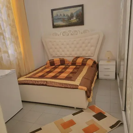 Islami * Durrës